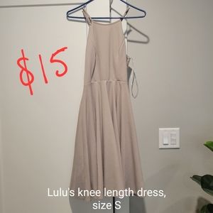 Lulu's light gray Knee Length Dress Size Small Flowy Bridesmaid